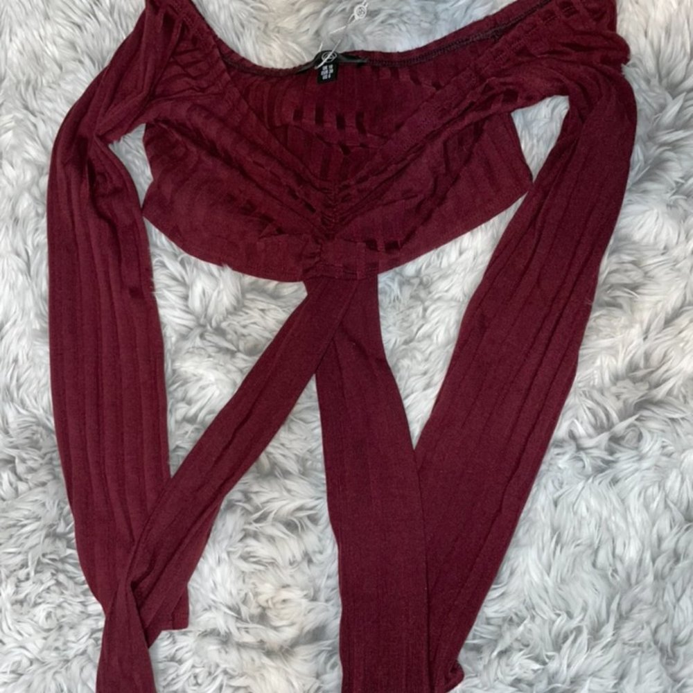 Maroon Long Sleeve Sexy Cropped Party Top MissGuided